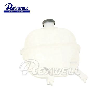 Auto Parts 1647075121 Coolant Expansion Tank for TOYOTA HIACE VAN and COMMUTER Year 2000-
